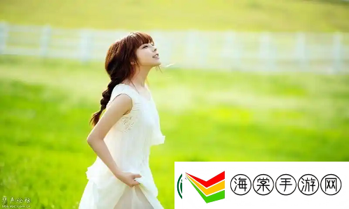 丰满的女邻居三级