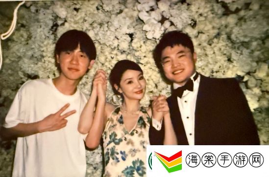 Uzi给老婆补办豪华婚礼