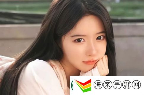 美女主播泰国旅游开直播