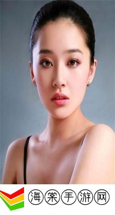 YSL蜜桃色奶茶色，优雅与温暖的完美融合