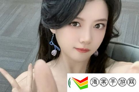 骆歆回应年收入才16万