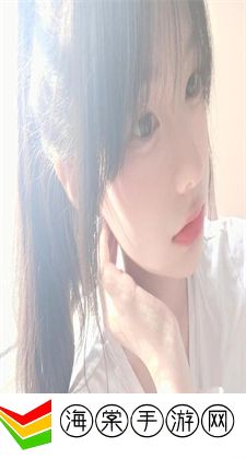 女朋友喜欢吃鸡把是什么体验：游戏里的别样浪漫