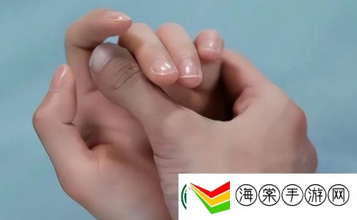 掌心刘诗诗有张美人脸