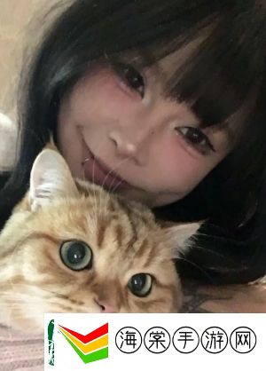 美女红自曝休息也能赚钱