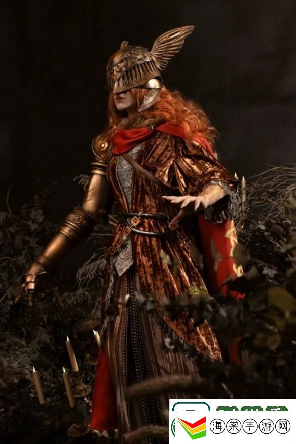 毛妹COS老头环“女武神”玛莲妮亚